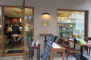 ツチトイブキの外観を撮影した写真