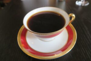 山下珈琲店のホットコーヒーを撮影した写真