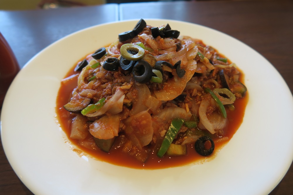「Cafeやぶさち」の大豆ミートのボロネーゼパスタを撮影した写真