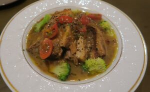 Cucina KiYOの豚肉のビール煮込みを撮影した写真