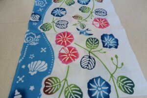 海猫商店の手ぬぐいを撮影した写真