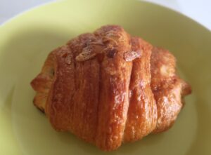 パン・ド・マインのクロワッサンを撮影した写真