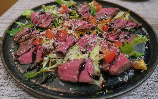 Cucina KiYOの牛ハラミのタリアータを撮影した写真
