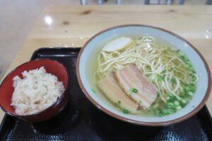 けんぱーのすばやの三枚肉すばを撮影した写真