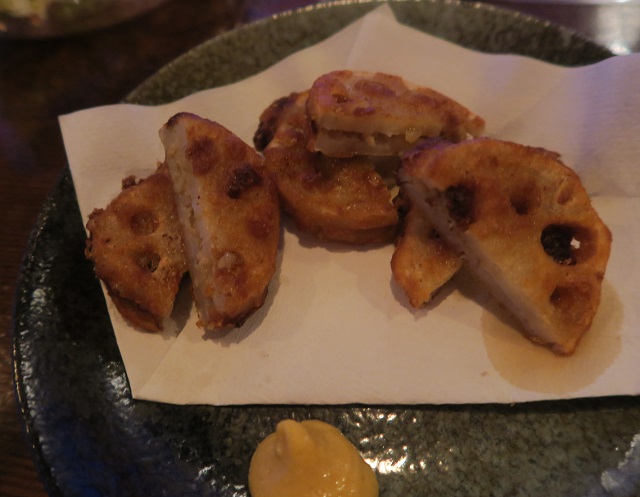 Bar HAMMOCKのレンコンのはさみ揚げを撮影した写真