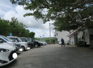 もずくそば くんなとぅの駐車場を撮影した写真