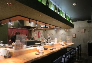 焼乃魚島の店内の様子を撮影した写真