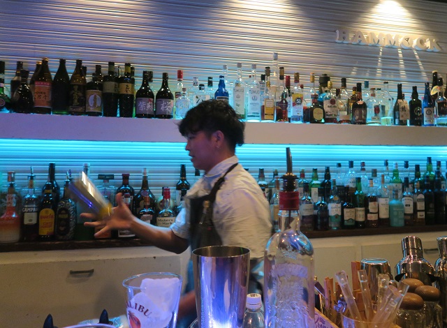 FLAR BARTENDINGを撮影した写真