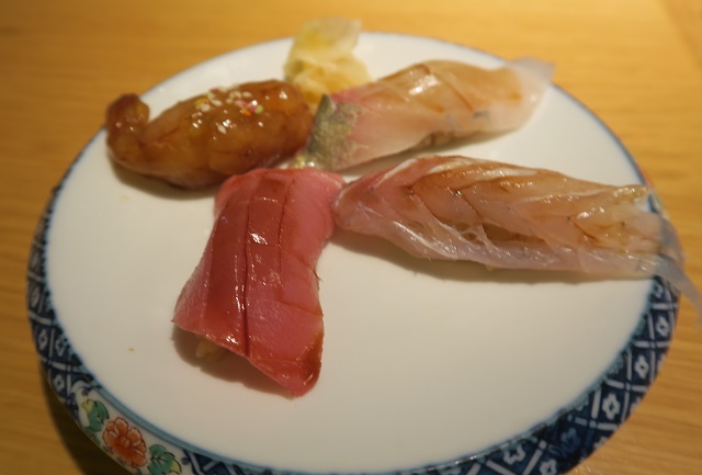 焼乃魚島のお寿司を撮影した写真