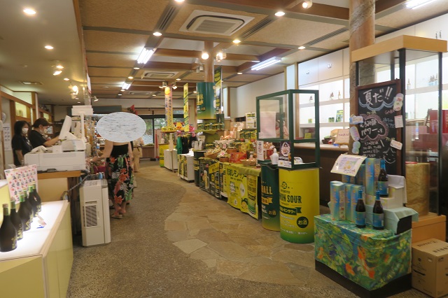 南都酒造所の店内の様子を撮影した写真