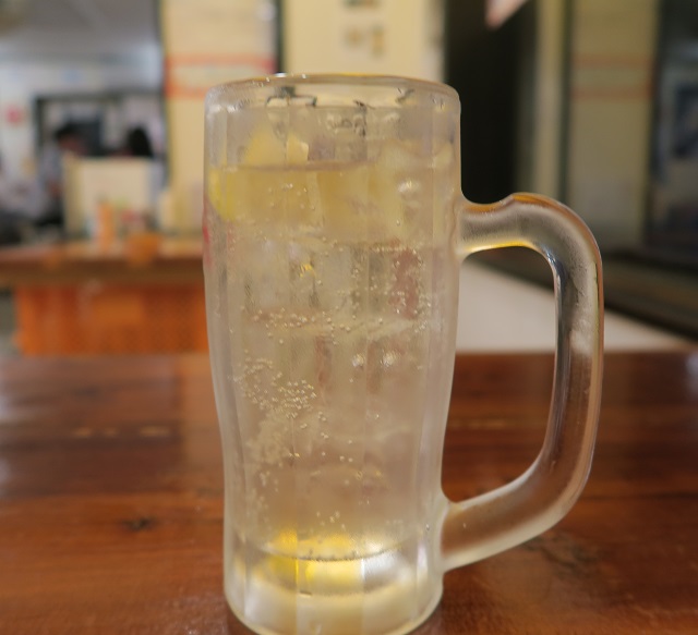 らう次郎のレモンハイを撮影した写真