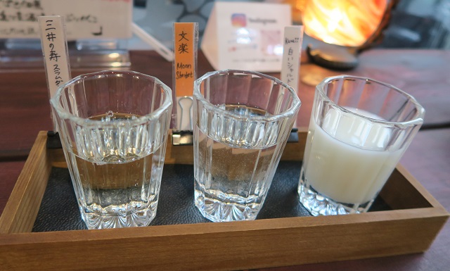 IZUMIYA OKINAWAの日本酒飲み比べセットを撮影した写真