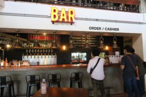 FRANKEY TAVERNの注文カウンターを撮影した写真
