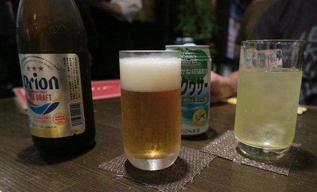 「ゆうなんぎい」のビールとジュースを撮影した写真