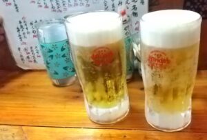 足立屋のビールを撮影した写真
