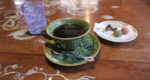 茶ぁーやーのコーヒーを撮影した写真