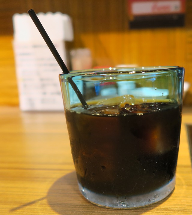 「我那覇豚肉店 本店」のアイスコーヒーを撮影した写真