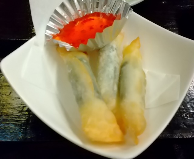 「しもじ屋」の大葉チーズ春巻きを撮影した写真