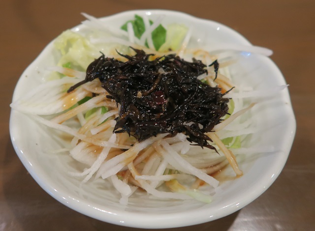 core curryのセルフサービスのサラダを撮影した写真