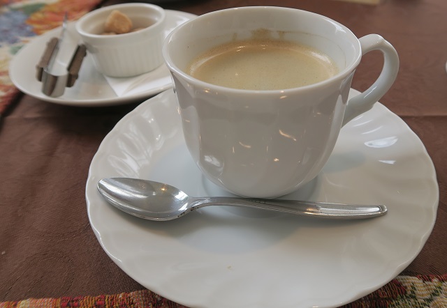 「La･ Miroir（ラ・ミロワール）」のホットコーヒーを撮影した写真