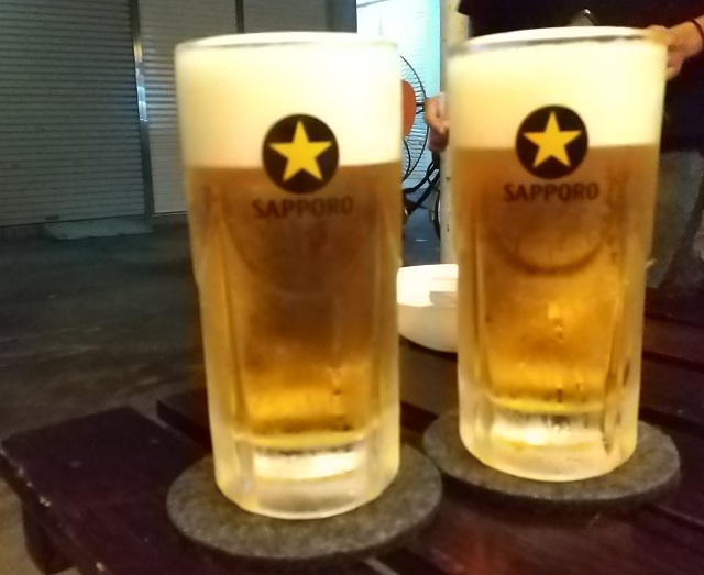 「しもじ屋」のビールを撮影した写真