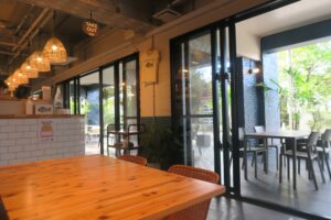 エイトマンズシーバーグの店内の様子を撮影した写真