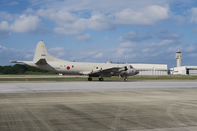 「美ら島エアーフェスタ」の飛行展示をした航空機を撮影した写真