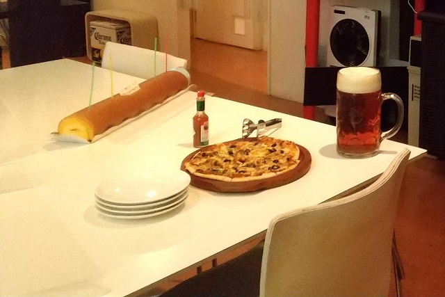 BEER PARA DININGの誕生日会の様子を撮影した写真