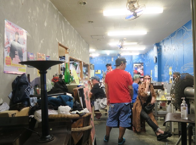 川かみ鮮魚のお店の様子を撮影した写真