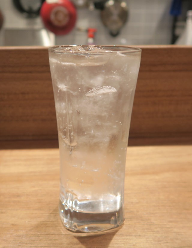 ベロベロイチゴーのシークヮーサーサワーを撮影した写真