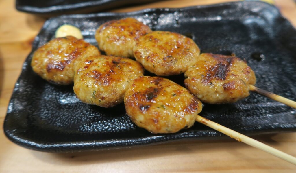 鳥貴族のつくね(たれ)を撮影した写真