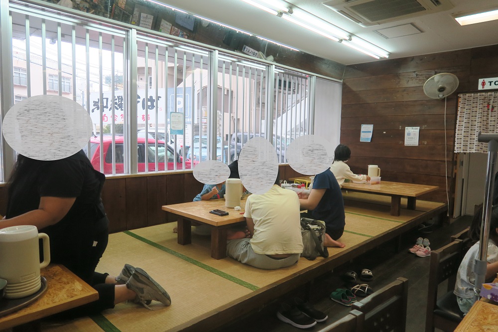 「ゆうなみ」の店内の様子を撮影した写真