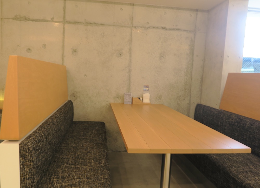 「SOUP SOUP」の店内を撮影した写真