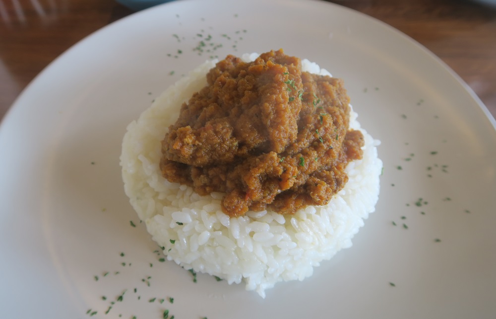 外食家くじらのドライカレーを撮影した写真