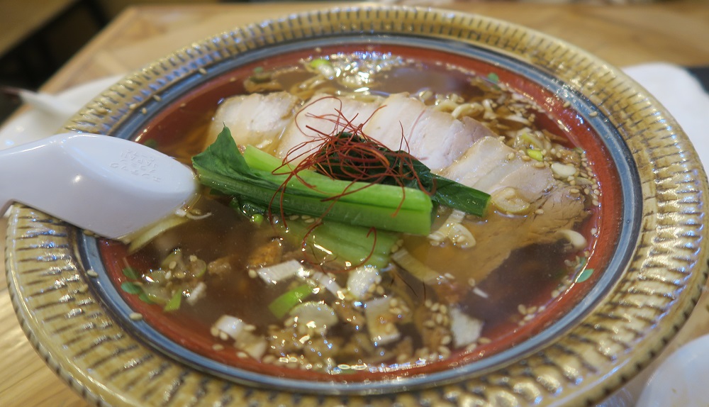 「中華飯店 泰林」のラーメンを撮影した写真