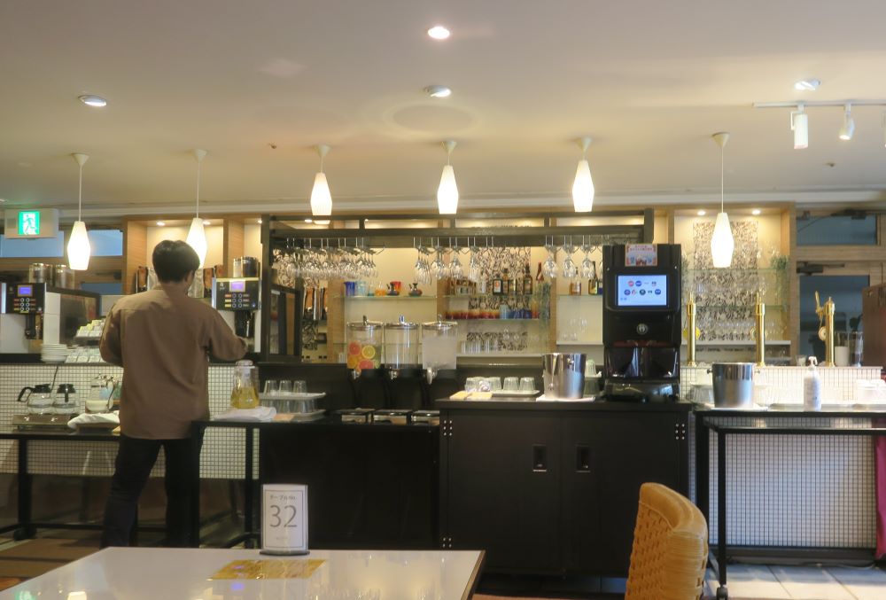 「フォンテーヌ」のドリンクコーナーを撮影した写真