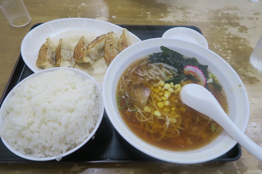 ギョライセット（醤油）を撮影した写真