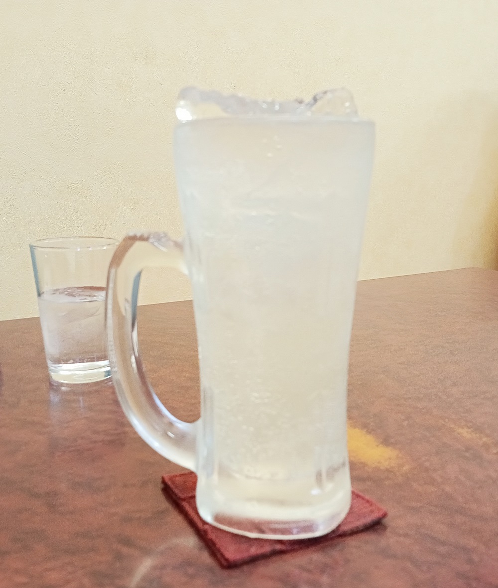 鳥豚のグレープフルーツサワーを撮影した写真