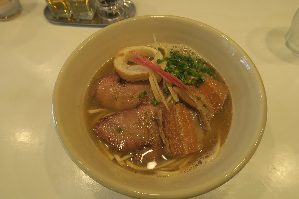 「肉Wそば」を撮影した写真
